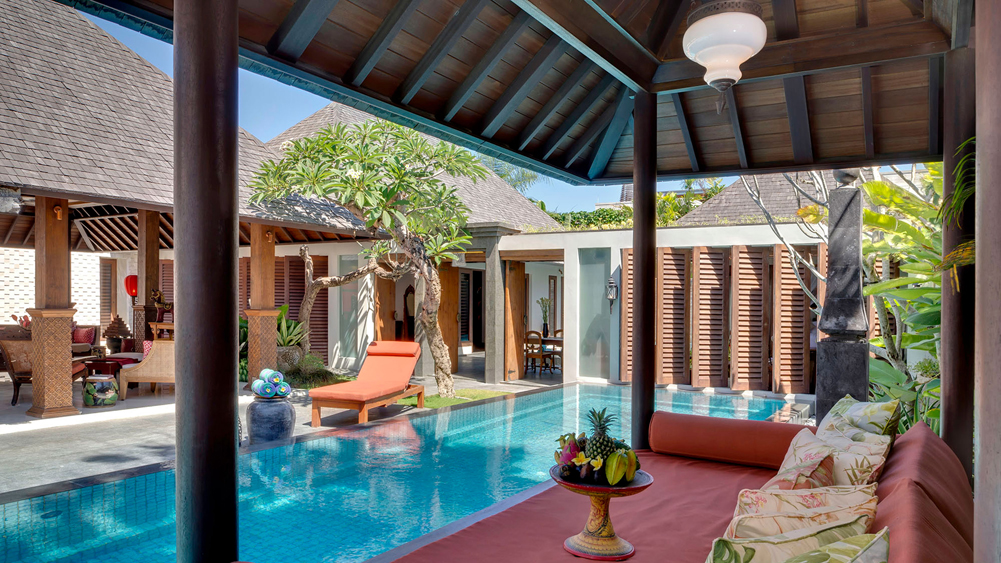 Des Indes II - Relaxation bale by the pool